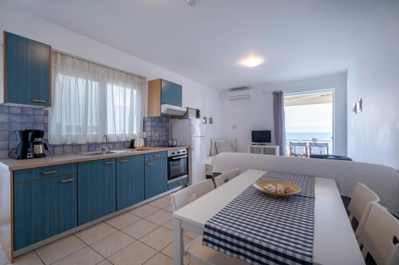 Meli Apartments & Villas Kivérion Exteriér fotografie
